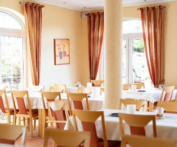 Bergkrone Гостевой дом Виллинген